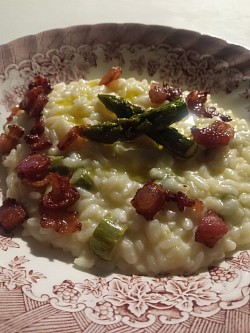 Carnaroli asparagi e guanciale croccante